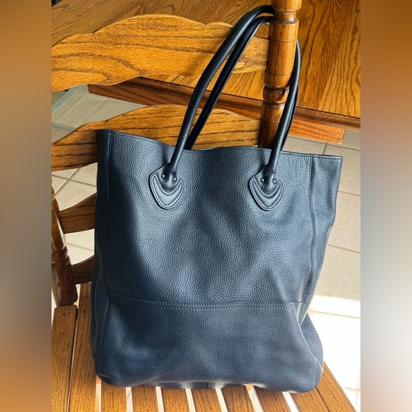 L.L. Bean Handbags - L.L. Bean Navy Tote with Blue Trim